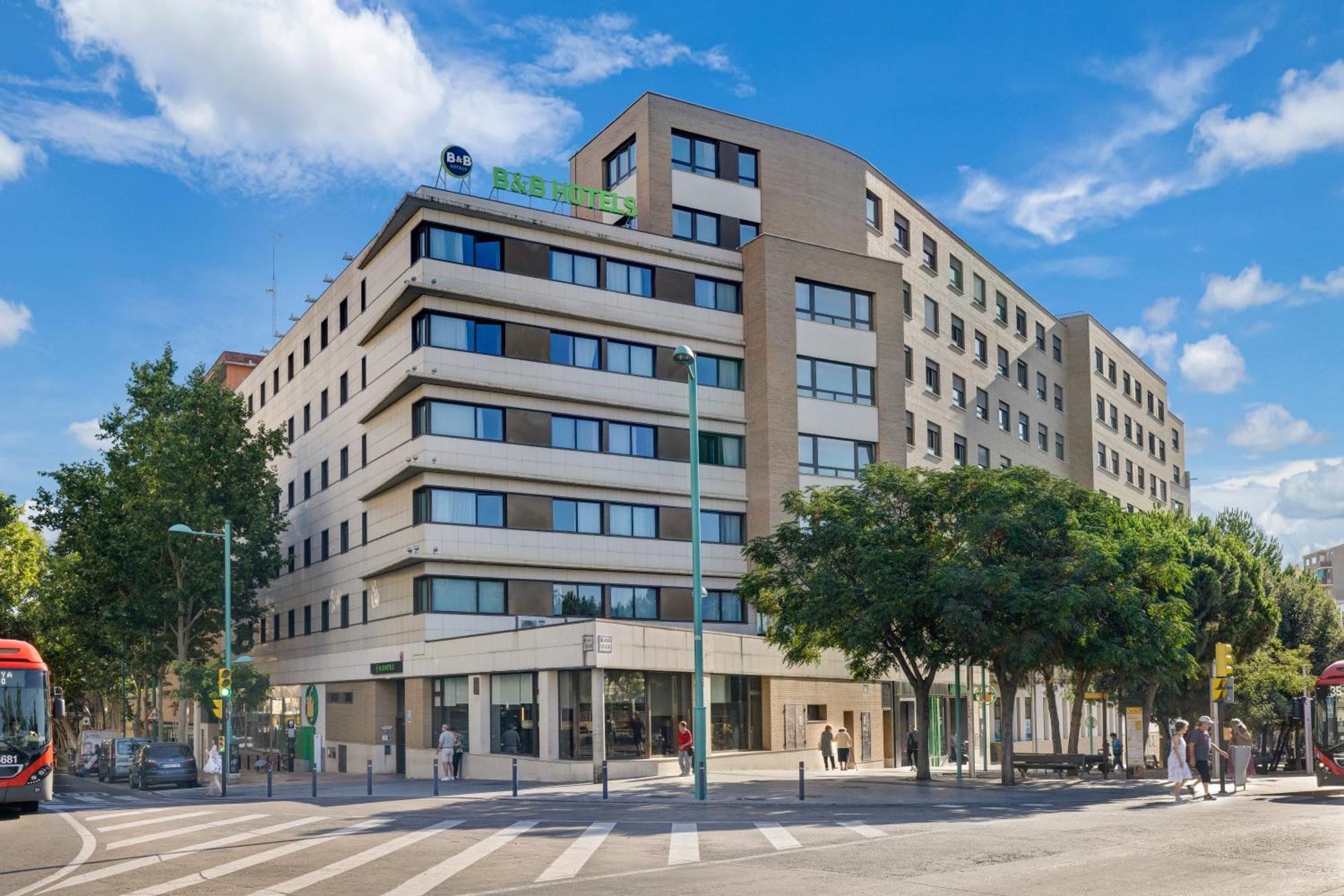 Hotel Ibis Zaragoza Centro Exterior foto